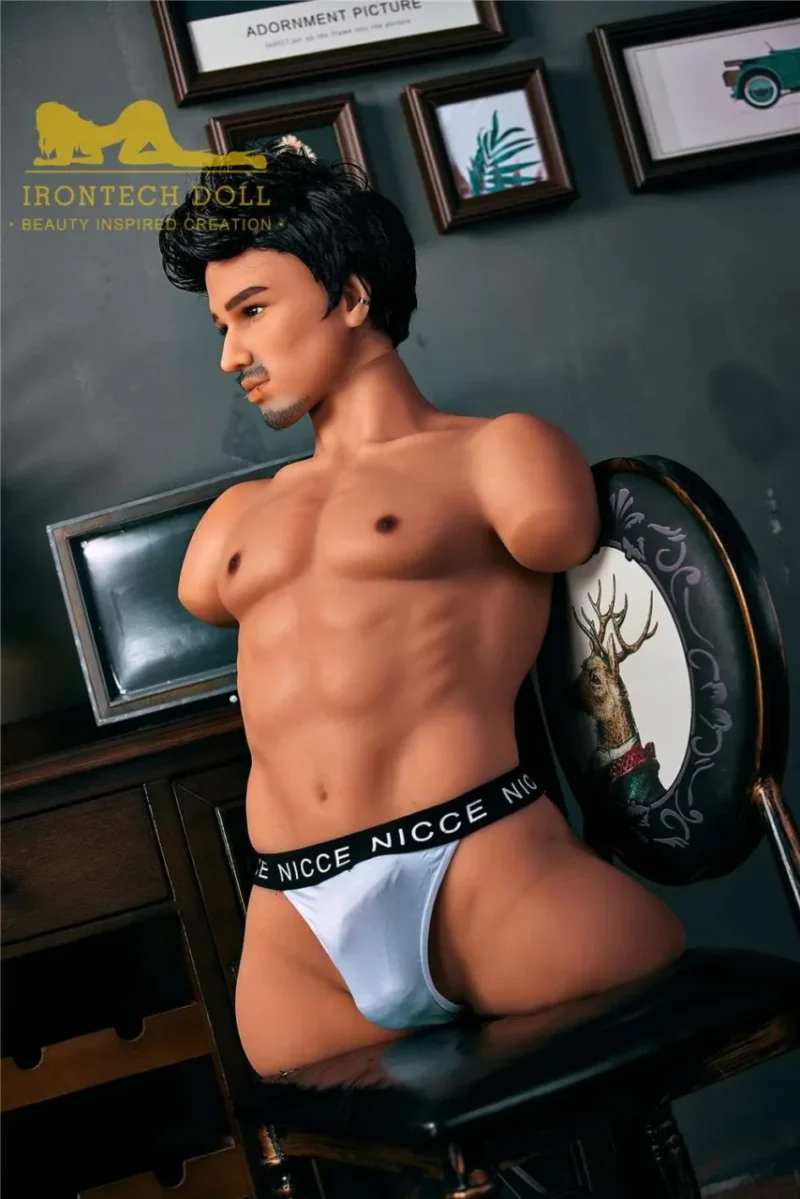 ตุ๊กตายางผู้ชายครึ่งตัว TPE IRONTECH DOLL - Kevin - Image 9
