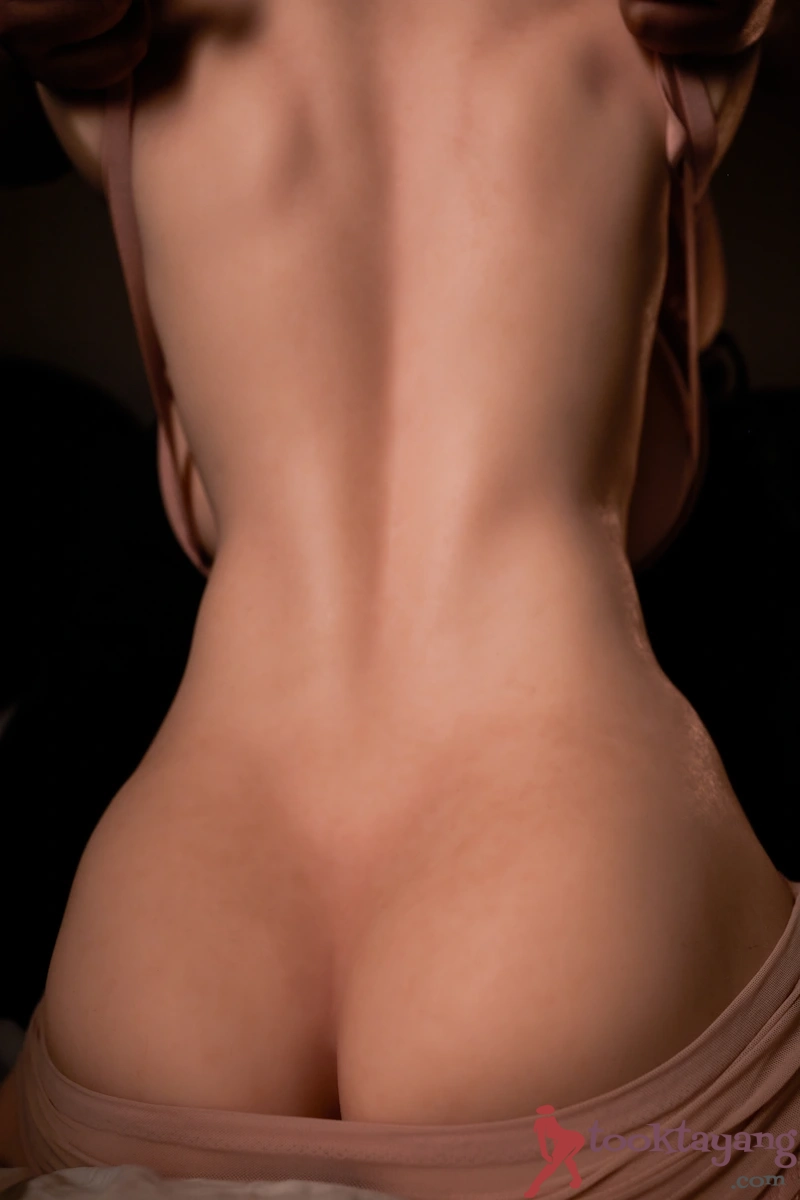 ตุ๊กตายางซิลิโคนครึ่งท่อน รุ่น ULW663#Livia(Ultra Lightweight ) แบรนด์ Climax Doll - Image 5